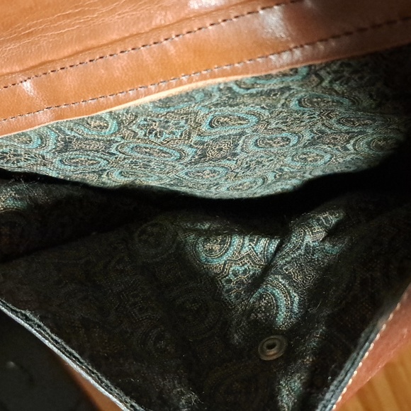 Classic Brown Leather Satchel - Picture 5 of 5